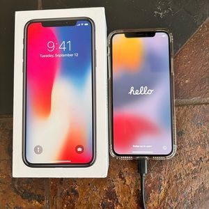 IPhone X 64GB Unlocked
